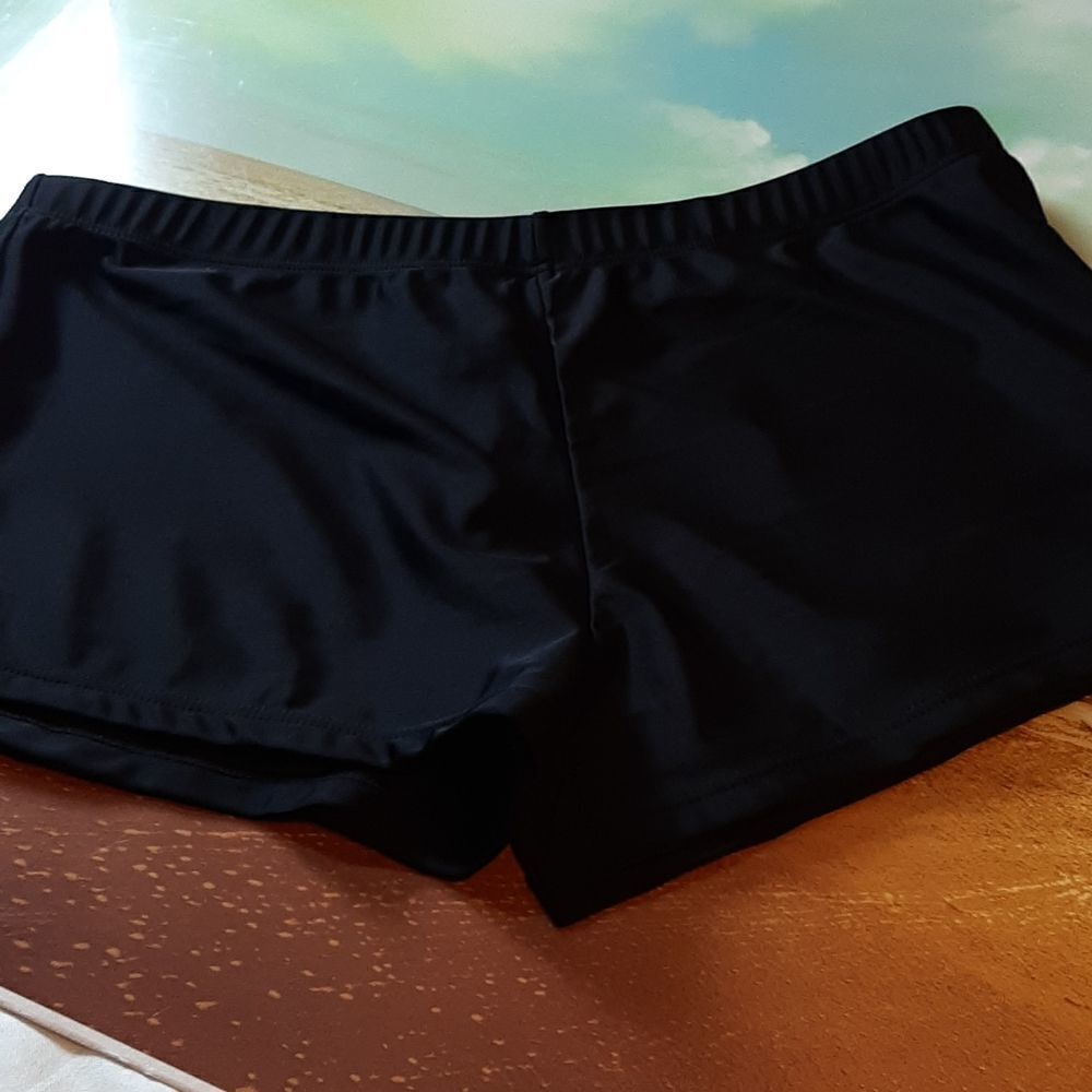 NWOT Swimwear Bottoms  or Shorts Size 10